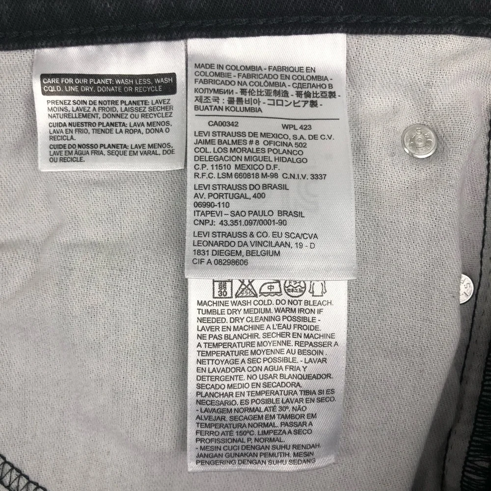 LEVI STRAUSS & CO. 541 Men’s Black Jeans Size W34 L30 - Picture 7 of 8